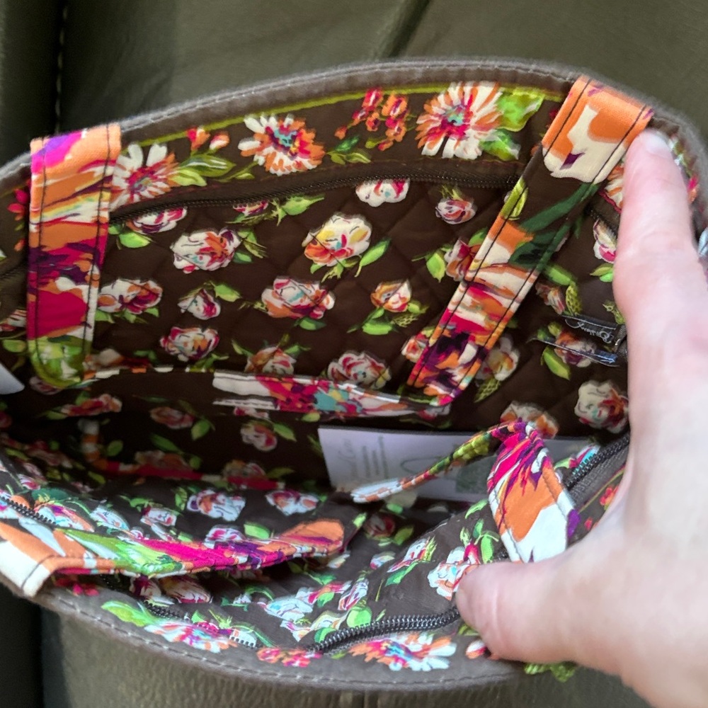 Vera Bradley petite tote in English rose - Picture 5 of 6
